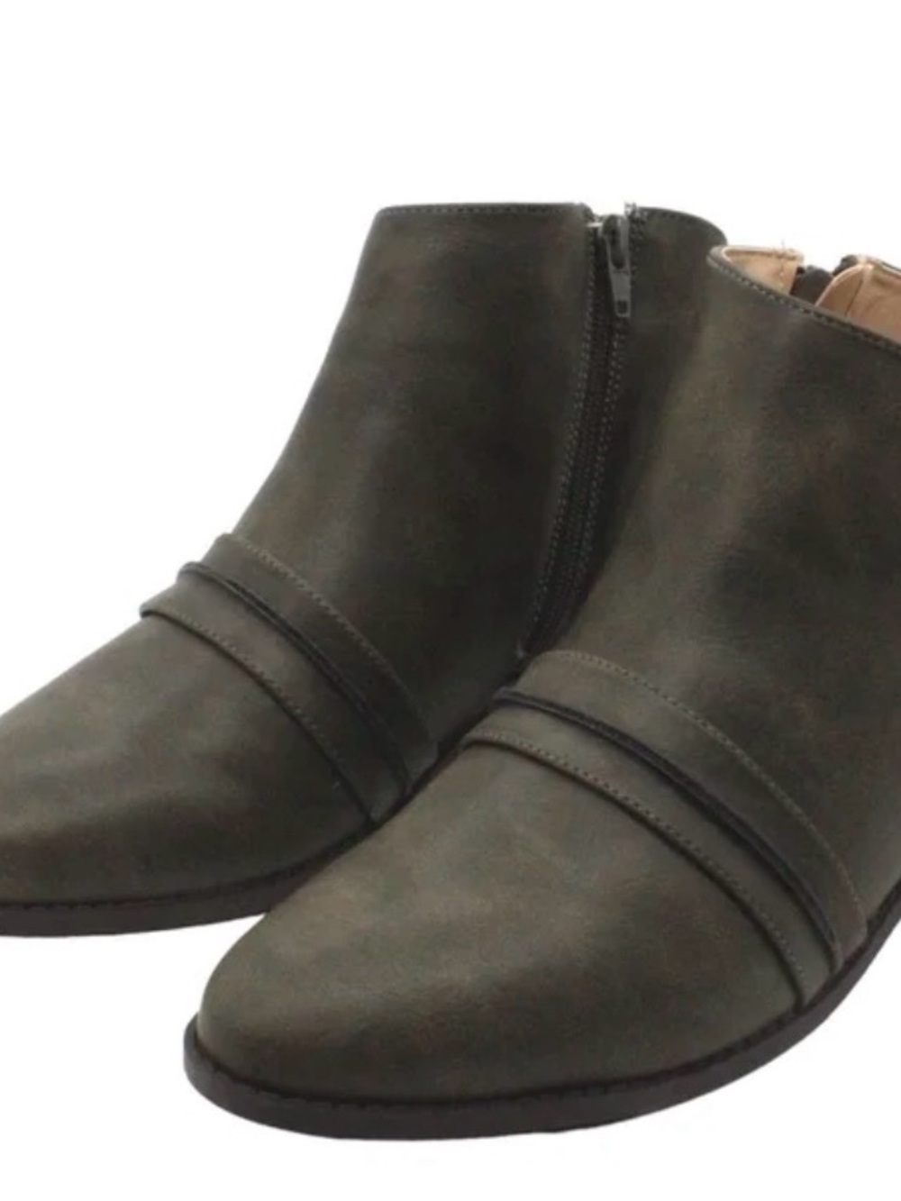 Journee Women’s Olive distressed faux leather Ankle Booties with Side Zip sz 11